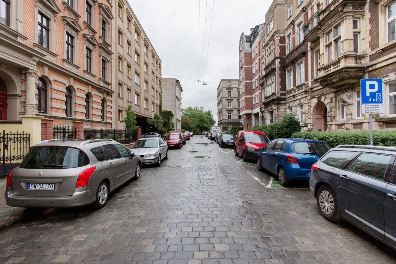 Luksusowy Apartament Hercena7 W Sercu Miasta Wroclaw Dış mekan fotoğraf